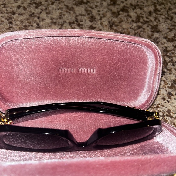 Miu Miu Black Sunglasses - Picture 7 of 8